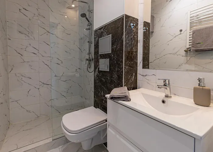 公寓 Andrzejczyk - Kamienica Przy Swietojanskiej 格丁尼亚